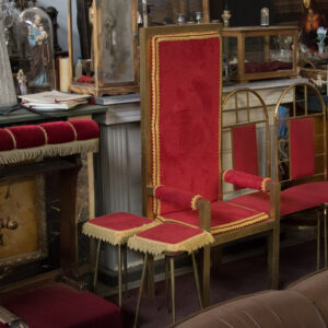 Trono + 4 sedie e 2 sgabelli (velluto rosso)