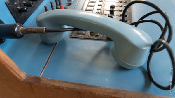 Centralino blu - immagine 3