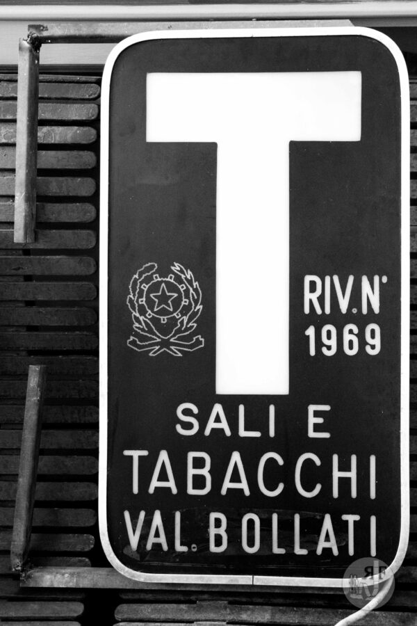 Insegna