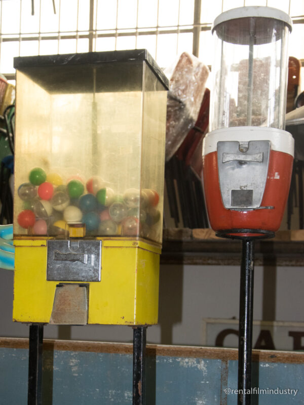 Distributori caramelle vintage