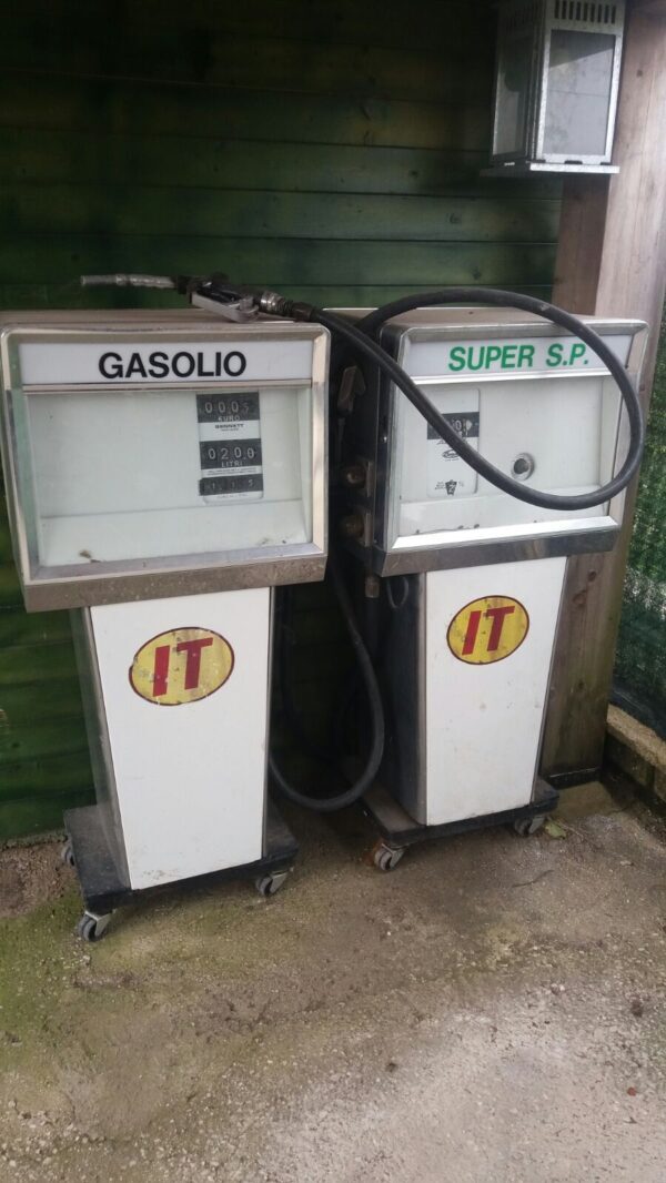 Pompe di benzina