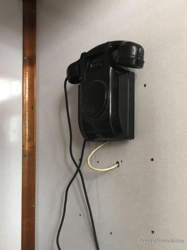 Cabina Telefonica in legno anni '70 - immagine 3