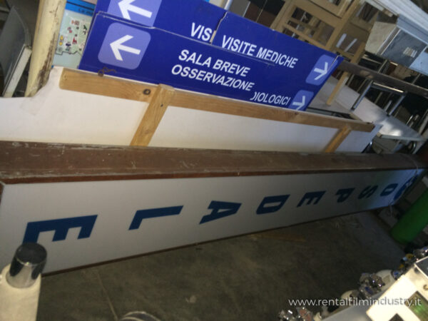 Insegne ospedaliere - immagine 3