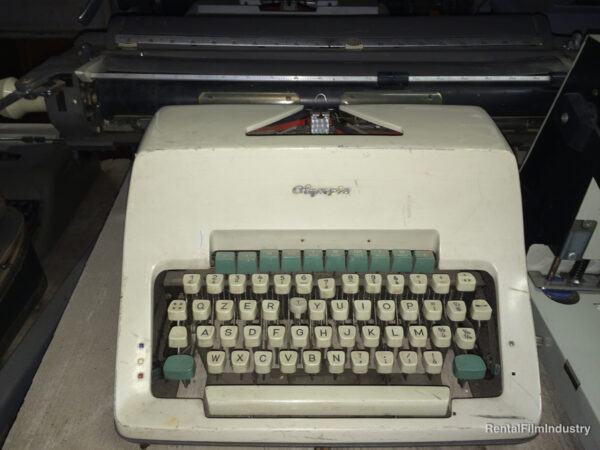 Macchina da scrivere anni '80