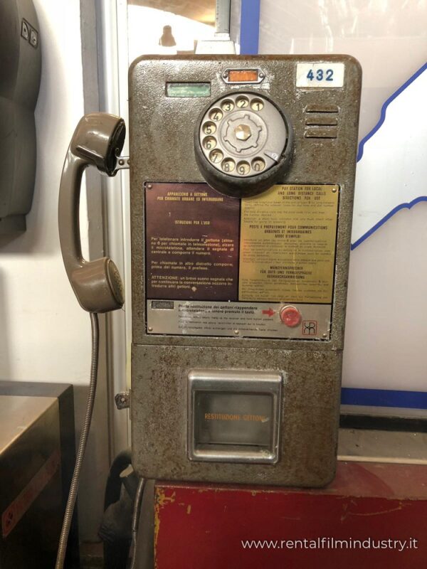 Telefono pubblico anni '60