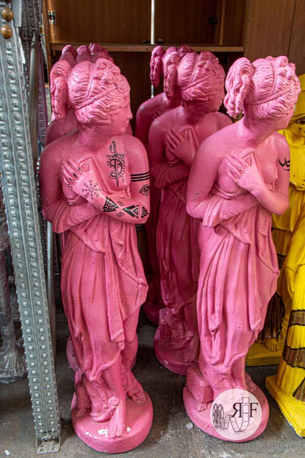 Statua