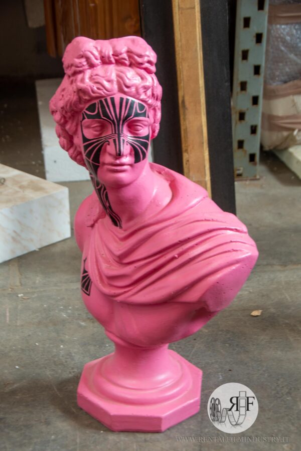 Statua